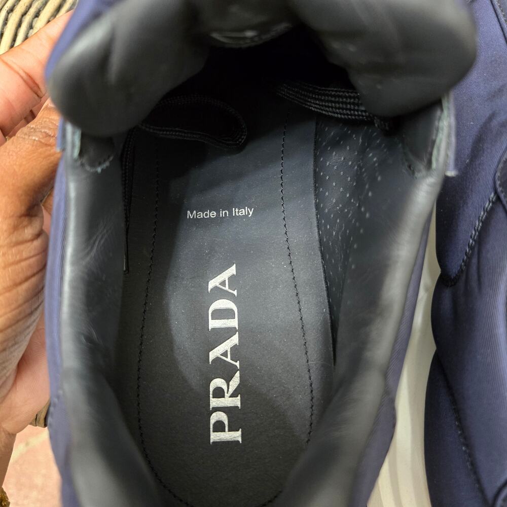 NWOT Prada Men Lux Prax 01 Re-Nylon Triangle Low Top Sneakers Navy Blue 12 - Picture 9 of 11